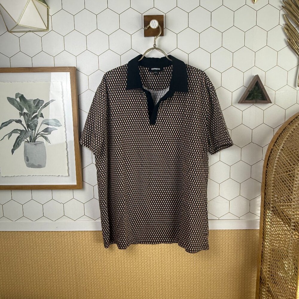 Express Men’s Black and Tan Patterned Short Sleeve Polo Shirt - Size - XL